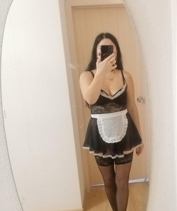 Я креативная и нежная, опытная индивидуалка, готовая покорить твои самые сокровенные фантазии. 🌟
Мои услуги непревзойденны: от классического эротического массажа, искусного стриптиза, до экстремальных предпочтений в сексе. Что бы ты хотел сейчас испытать? 😈
Мои возможности безграничны: я умею создавать атмосферу полного расслабления, мои нежные руки и нежный голос помогут тебе раствориться в моих объятиях. 👐
Мое красивое тело покрыто таинственными татуировками, каждая из которых расскажет свою собственную историю. Мои фото подтверждают мою неповторимость и сексуальность. 📸
И самое главное – отзывы моих клиентов говорят обо мне лучше всего! Я знаю, как удовлетворить даже самого требовательного человека. 🌟
Жду тебя в Москве, чтобы воплотить все твои фантазии в реальность. Открой врата моего мира страсти... Только ты и я - вечер полный наслаждения! 💋 15077, 34 года