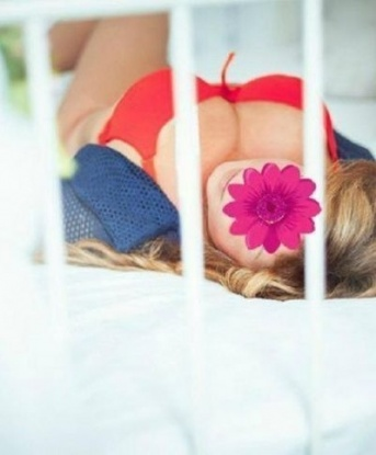 Опытная и искусная, я с легкостью создам атмосферу, в которой ты забудешь о повседневности. Мои услуги включают классический секс, оральные удовольствия и многое другое – позволь мне узнать о твоих фантазиях. В гостях у меня ты найдешь уют и комфорт, а мои фото оставят тебя безмолвным. Самые лучшие отзывы от моих постоянных клиентов только подтверждают мою нежность и профессионализм 😘💋. Жду, чтобы сделать вместе незабываемые воспоминания! 🌹🔥 9516, 32 года